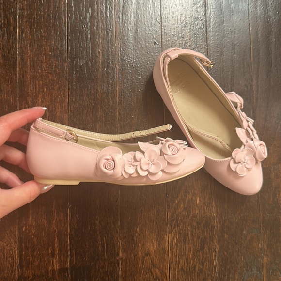 Janie and Jack girls shoes size 11 - Picture 3 of 6